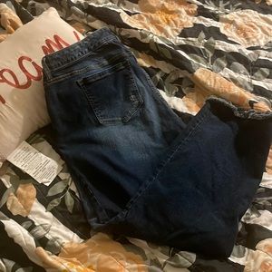 Torrid ripped capris